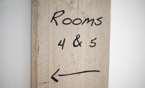 Jorvik House - Amenities and Services