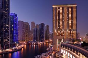 JW Marriott Hotel Marina - Dining Options