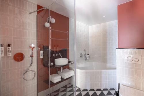 LE CLARK HOTEL - Hotel Facilities