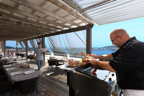 Le Pinarello - Facilities and Amenities