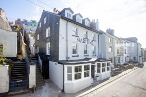 Leader, Maritime Suites, Brixham - Guest Reviews