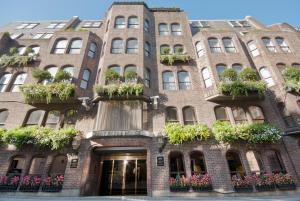 Mayfair House - Amenities and Facilities