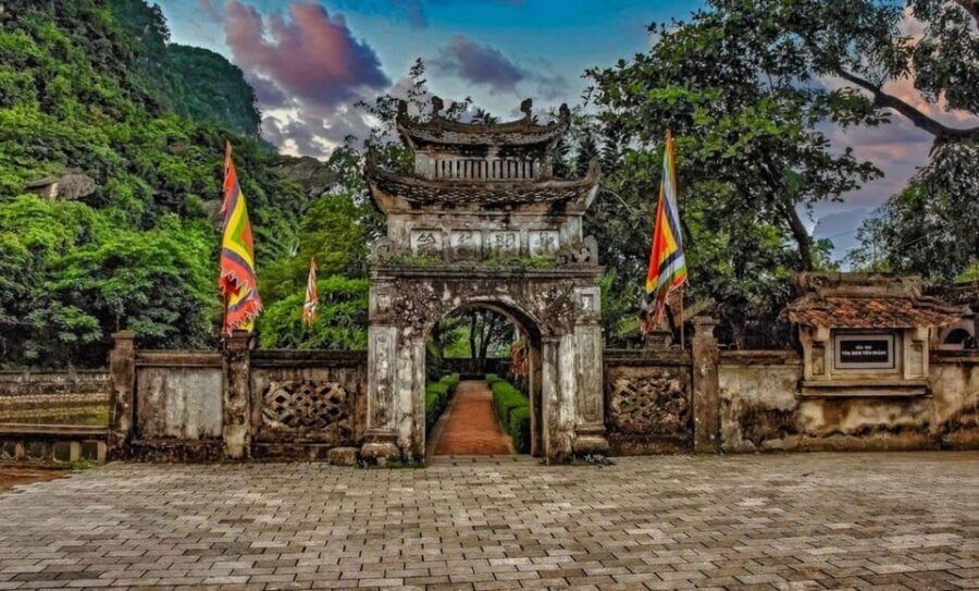 Ninh Binh: Hoa Lu, Trang an & Mua Caves Tour With Boat Ride - Tour Overview