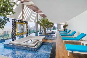 Paramount Hotel Midtown - On-Site Amenities