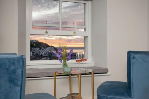 Pilgrim, Maritime Suites, Brixham - Guest Reviews and Ratings