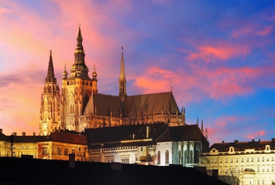 Prague: Luxury River Cruise With Prague Hidden Gems Tour - Dining Options and Menu