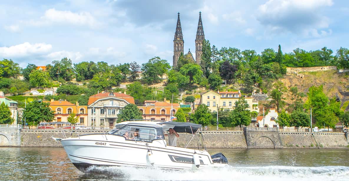 Prague: Private Vltava River Speedboat Cruise With Prosecco - Safety Measures Provided