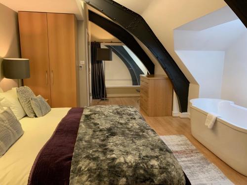 Quebecs Luxury Apartments - Apartment Types and Features