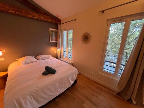 Saint Jacques Versailles - Facilities and Amenities