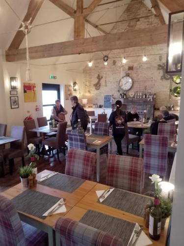 Sanctuary Inn - Accommodation Features