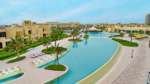 Sofitel Al Hamra Beach Resort - Dining Experience