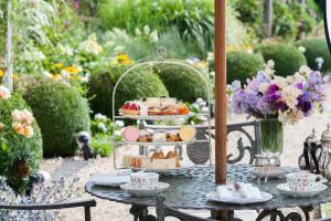 Summer Lodge Country House Hotel - On-Site Facilities and Services