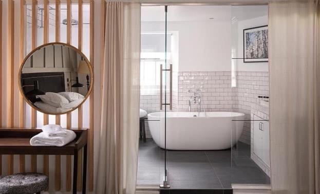 The Black Bull Inn - Amenities and Services