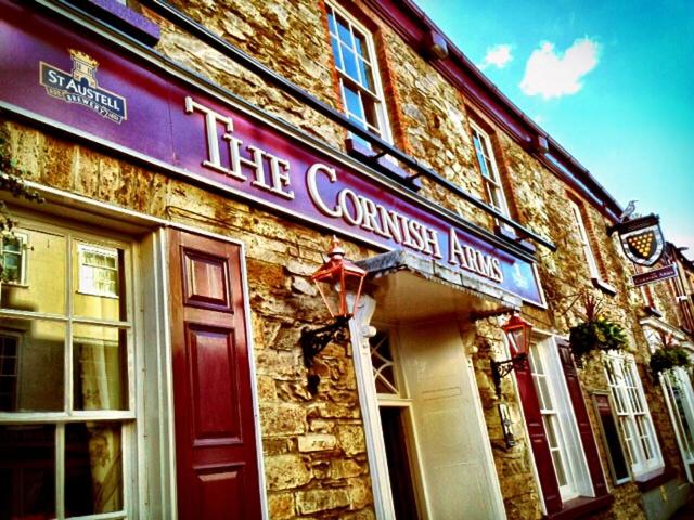 The Cornish Arms Review