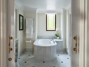 The Dorchester - Dorchester Collection - Dining Experiences