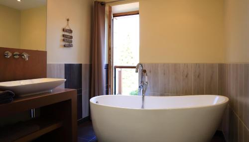 The Garden of Chouchoux - Dining Options