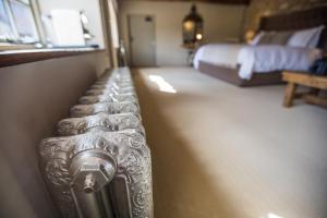 The Porch House - Accommodations Available