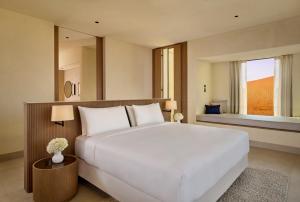The Ritz-Carlton Ras Al Khaimah, Al Wadi Desert - Dining Options