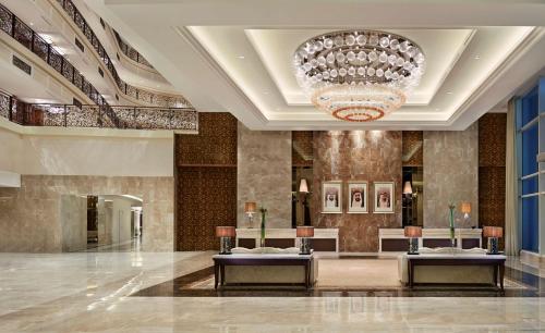 Waldorf Astoria Dubai Palm Jumeirah - Dining Experiences Available