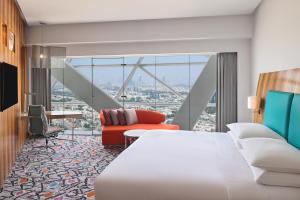 Andaz Capital Gate Abu Dhabi, By Hyatt - Dining Options