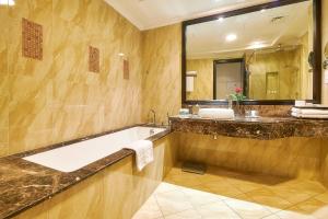 Bahi Ajman Palace Hotel - Nearby Attractions