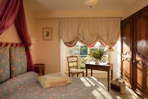 Chateau Colbert - Guest Reviews and Experiences