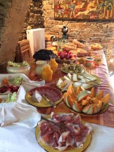 Château De Colombières Sur Orb - Historical Significance