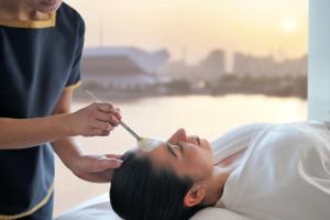 Crowne Plaza Dubai Festival City - Booking Policies and Information
