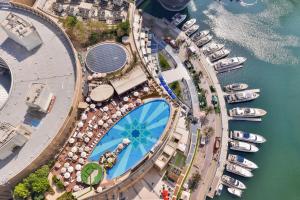 Emaar Residences Dubai Marina by Qstay - Formerly Address Dubai Marina - Location and Attractions