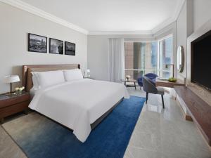 Fairmont Dubai - Dining Options