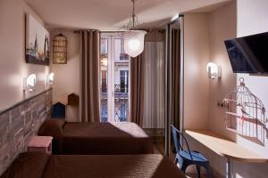 Hotel De Roubaix - Room Features