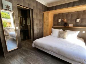 La Rencluse Hotel - Policies and Important Information