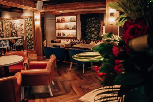 Lion & Swan Hotel - Policies and Additional Information
