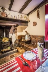 Logis Hotel Erreguina - Policies and Services