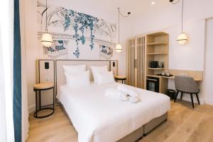 Majestic Hotel - Room Types and Pricing