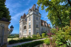 Monrecour Domain - Hotel & Restaurant - Near Sarlat - Activities and Nearby Attractions