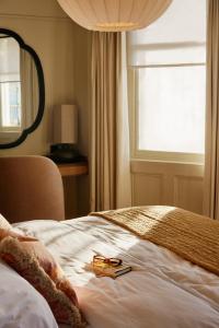 No.124 by GuestHouse, Brighton - On-site Dining