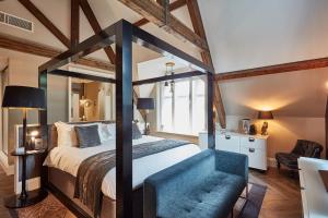 Oddfellows On The Park - Policies and Booking Information