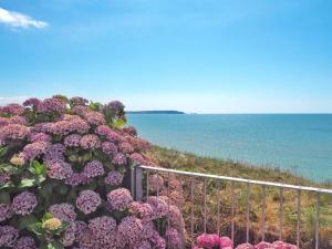 Pebble Beach Seaview Restaurant & Rooms - Guest Reviews