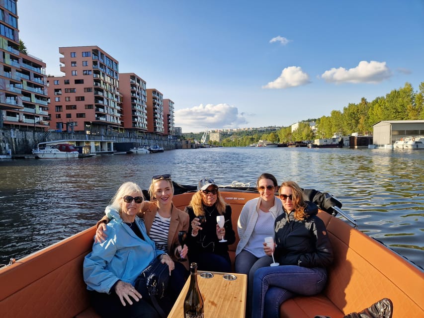 Prague Private Boat Tour - 2 Hours - Detailed Itinerary