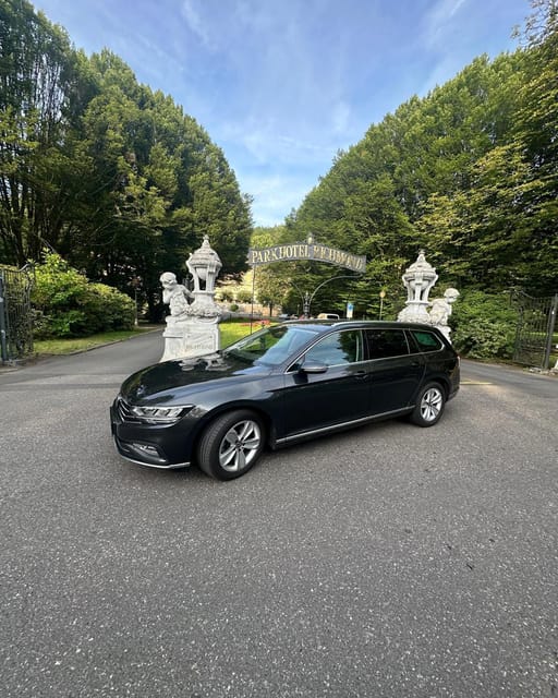 Prague to or From Karlovy Vary Private Transfer - Vehicle Features