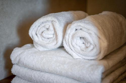 Residence U Manellu - Location and Accessibility