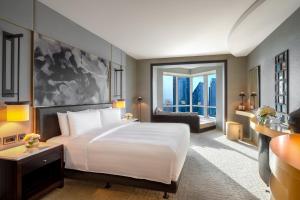 Shangri-La Dubai - Dining Venues