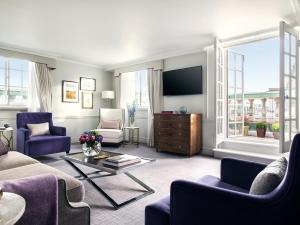 The Langham London - Dining Options