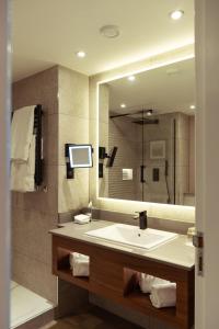 The Lowry Hotel - Guest Experience and Reviews