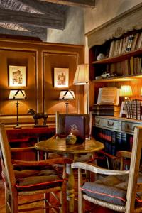 The Mountain Houses - At Marie's - Dining Options and Culinary Experience