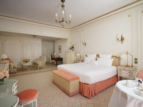 The Ritz London - Guest Experience and Reviews