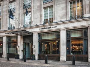 The Trafalgar St. James, London Curio Collection by Hilton - Amenities and Services