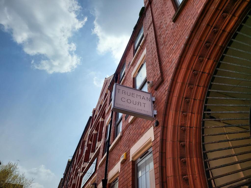 Trueman Court Luxury Serviced Apartments - Nearby Attractions
