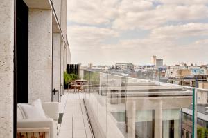 1 Hotel Mayfair - Check-in and Check-out Times